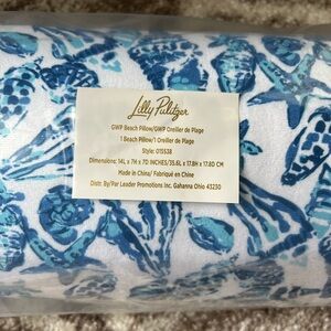 Lilly Pulitzer Beach Pillow NWT!